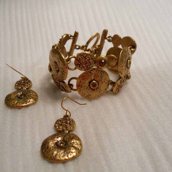 Bracelet and Earring Set  12-31 - Picture 3 of 3